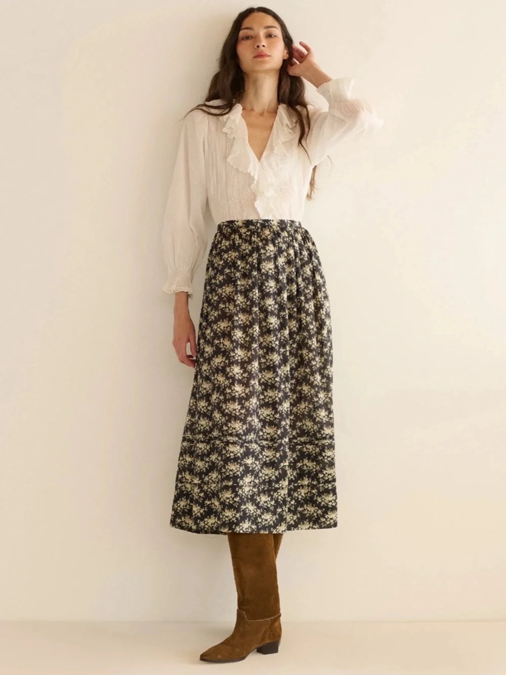Doen Marcie skirt noir rosier floral NWT
